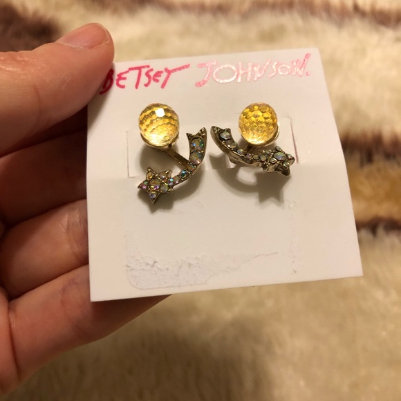 Betsey Johnson Jewelry - Nwt betsey Johnson post star earrings